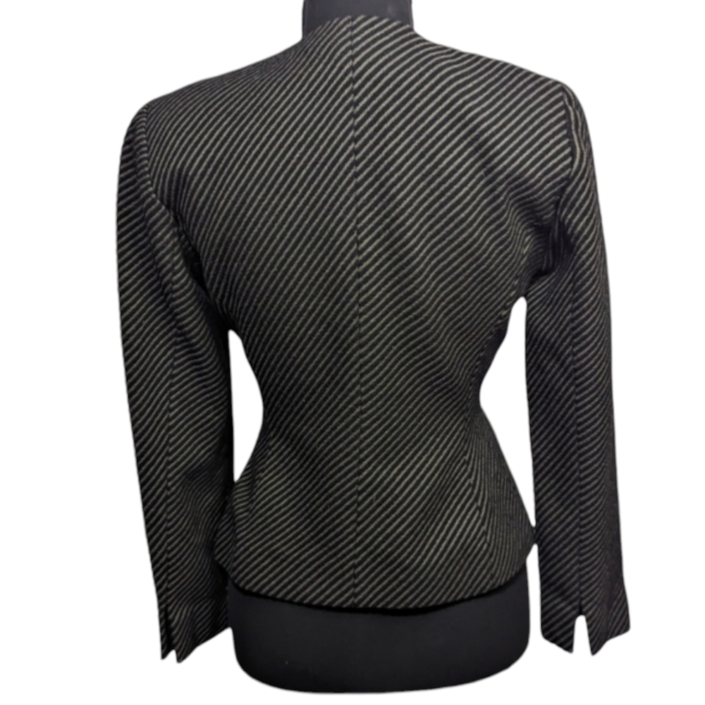 Ellen Tracy Linda Allard | Women’s Fitted Blazer | Black & Gray | Size 2P - XS - Picture 6 of 7